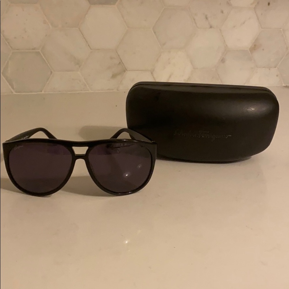 Salvatore Ferragamo aviator sunglasses